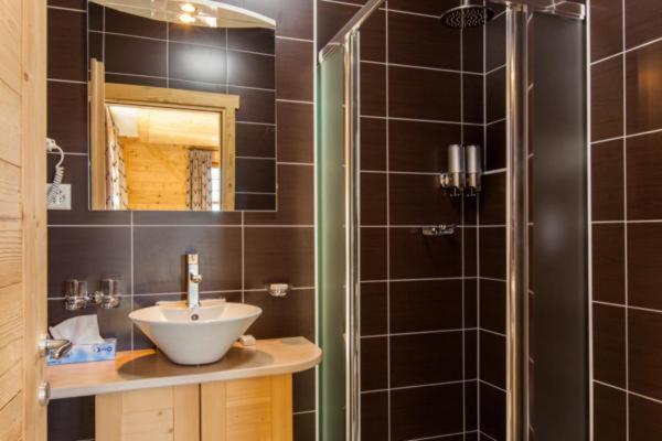 Between Boutique Hotel Chamoson Esterno foto