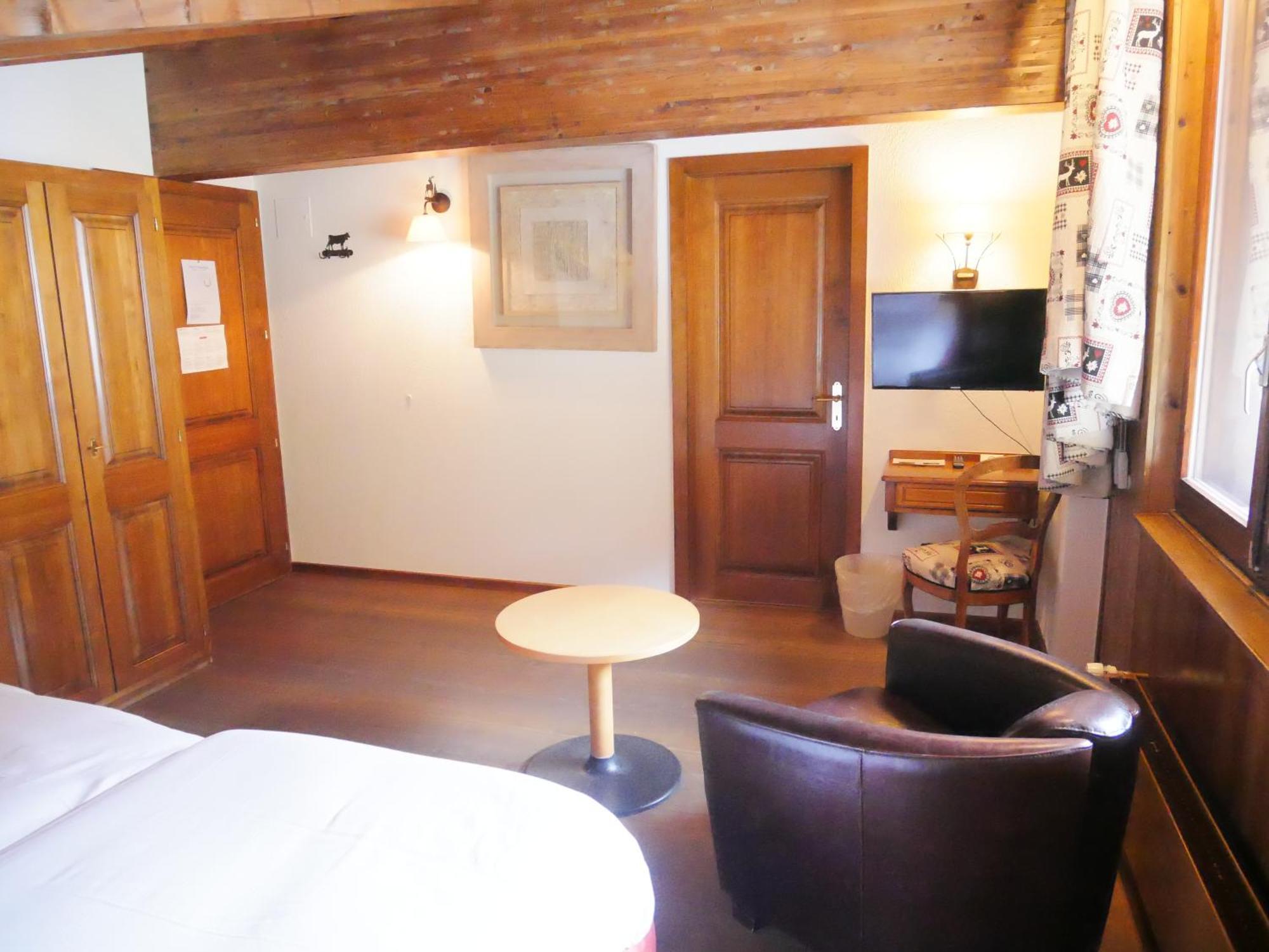 Between Boutique Hotel Chamoson Esterno foto