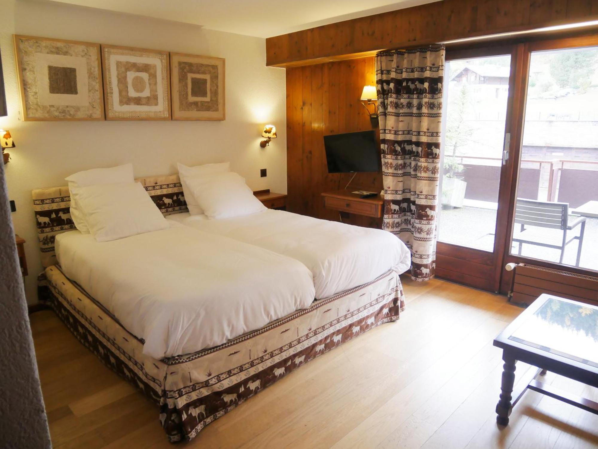 Between Boutique Hotel Chamoson Esterno foto